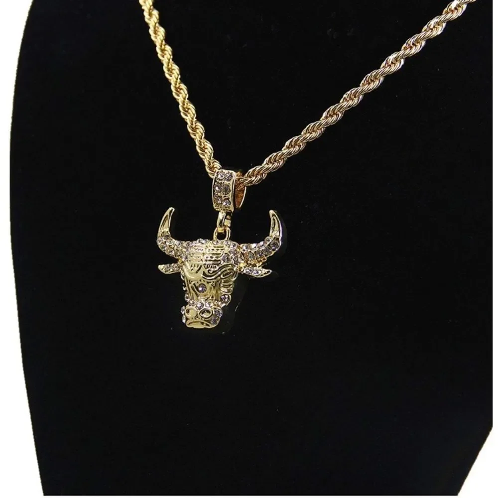 NEW 14K Gold Plated Bull Pendant Free Rope Chain - Picture 2 of 3